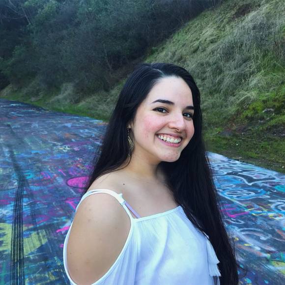 Meet your Posher, Julia - Picture 1 of 1